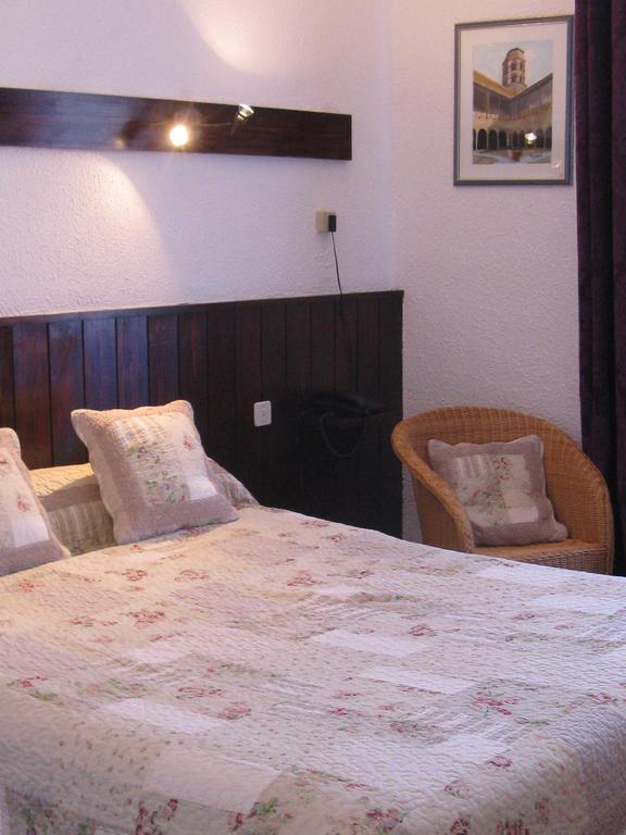 L'Echo Et L'Abbaye Bed & Breakfast La Chaise-Dieu Oda fotoğraf